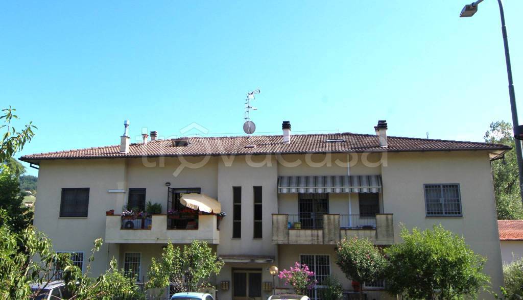 appartamento in vendita a Monte San Pietro in zona Oca