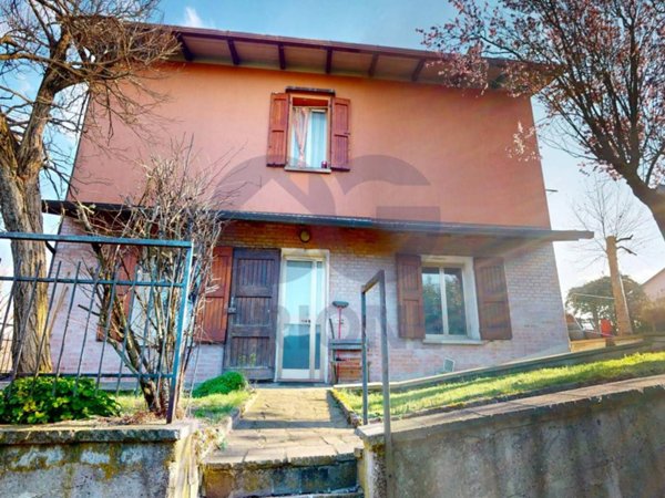 appartamento in vendita a Monte San Pietro in zona Montepastore