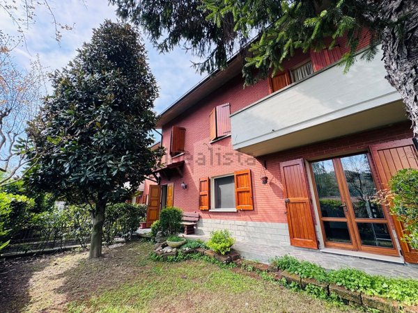 casa indipendente in vendita a Monte San Pietro