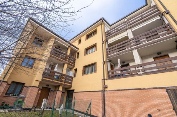 appartamento in vendita a Monte San Pietro in zona Monte San Giovanni