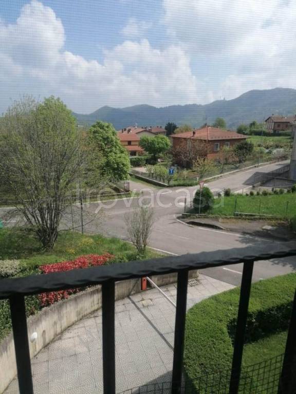 appartamento in vendita a Monte San Pietro in zona Montepastore