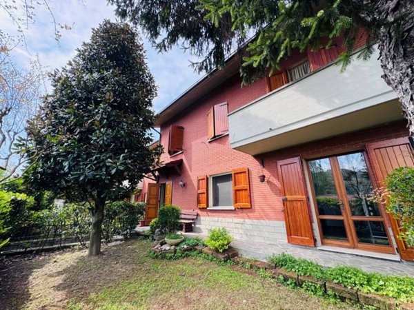 casa indipendente in vendita a Monte San Pietro in zona Calderino