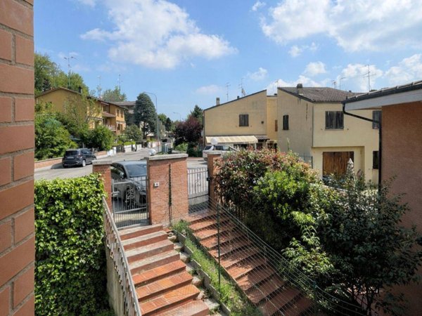 casa indipendente in vendita a Monte San Pietro in zona Monte San Giovanni