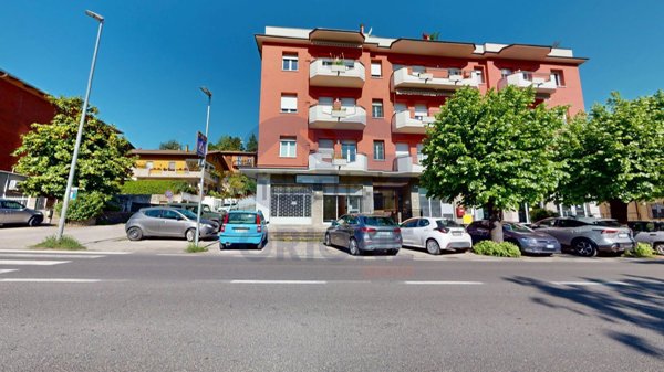 negozio in vendita a Monte San Pietro in zona Calderino