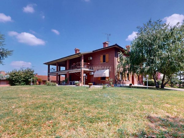 casa indipendente in vendita a Monte San Pietro