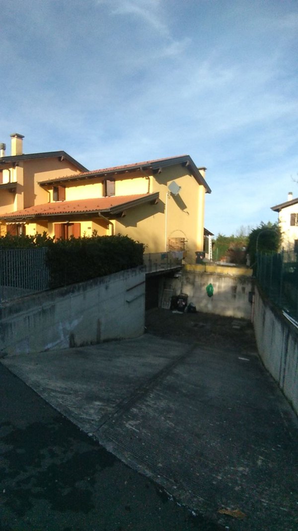 casa indipendente in vendita a Monte San Pietro