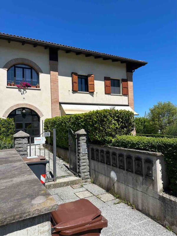 appartamento in vendita a Monte San Pietro in zona Montepastore