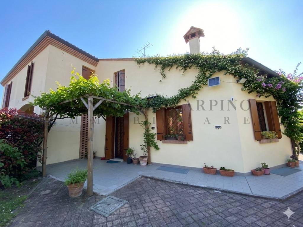 casa indipendente in vendita a Monte San Pietro