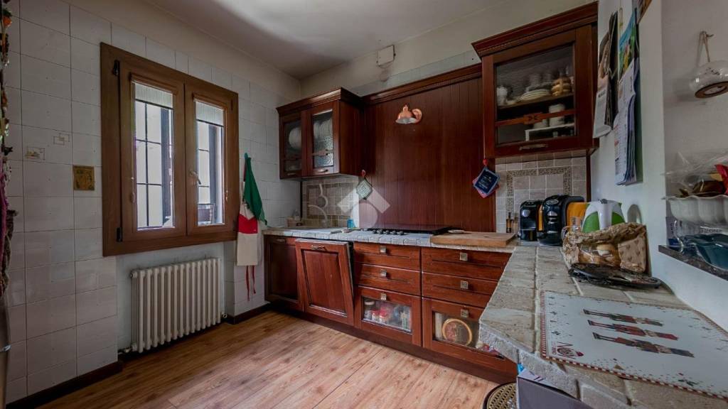 appartamento in vendita a Monte San Pietro in zona Monte San Giovanni