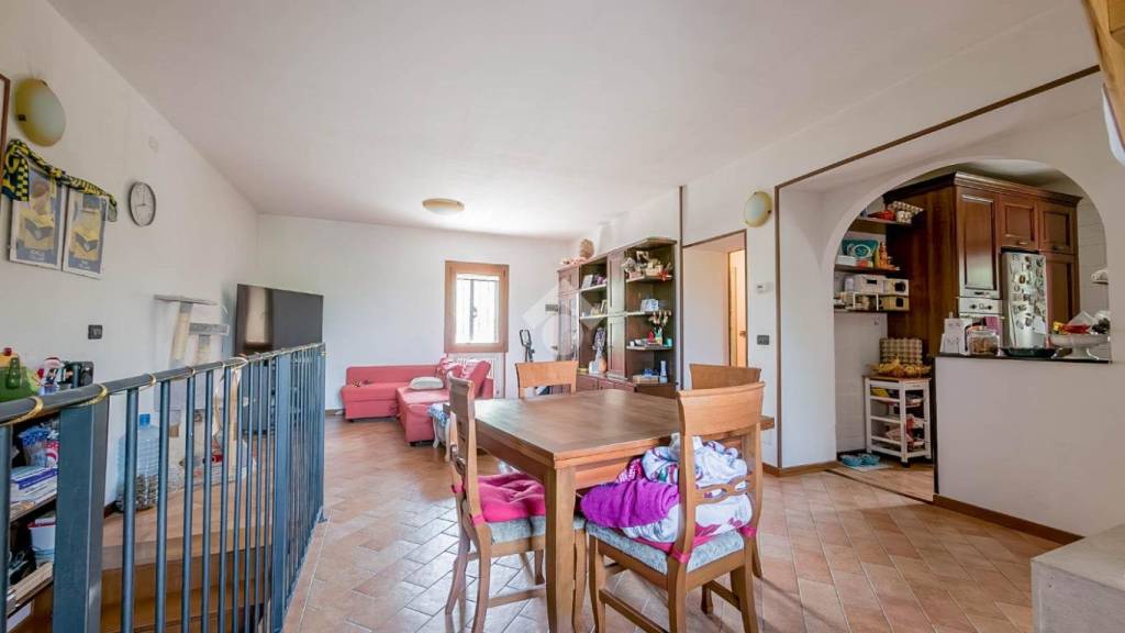 appartamento in vendita a Monte San Pietro in zona Oca