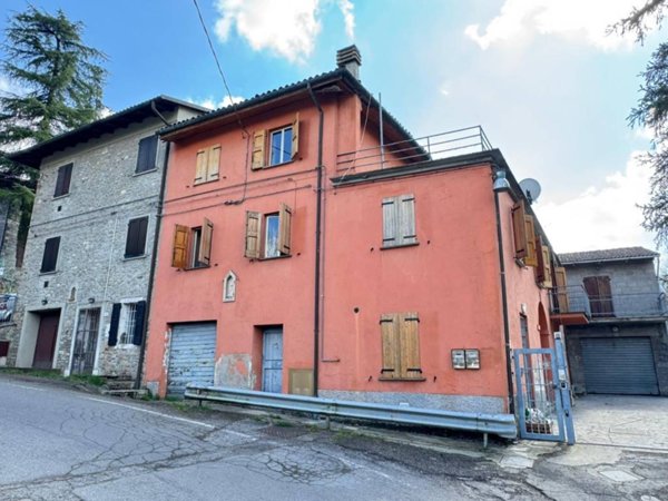 appartamento in vendita a Monte San Pietro in zona Montepastore
