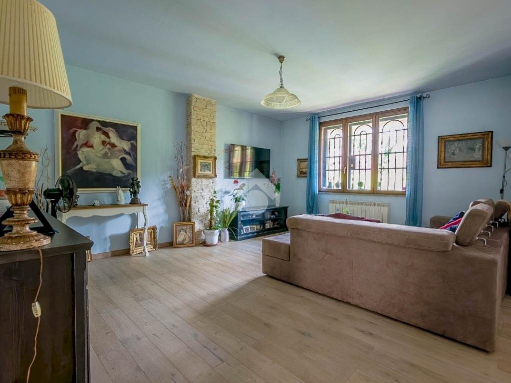 casa indipendente in vendita a Monte San Pietro in zona Monte San Giovanni