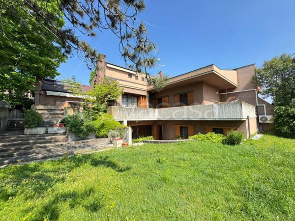 casa indipendente in vendita a Monte San Pietro