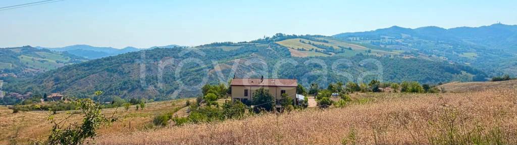 casa indipendente in vendita a Monte San Pietro in zona Badia