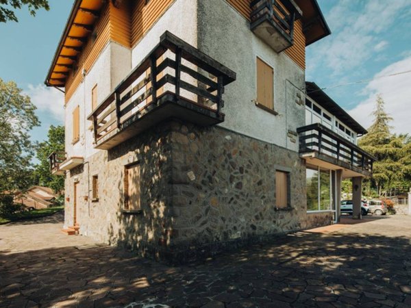 casa indipendente in vendita a Monzuno