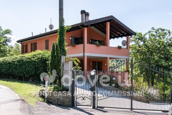 casa indipendente in vendita a Monzuno in zona Rioveggio