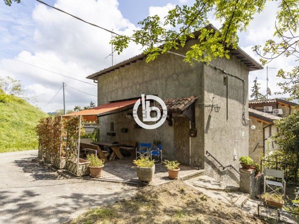 casa indipendente in vendita a Monzuno