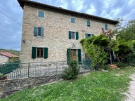 casa indipendente in vendita a Monzuno in zona Rioveggio