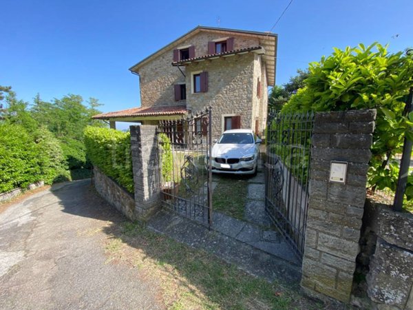 casa indipendente in vendita a Monzuno