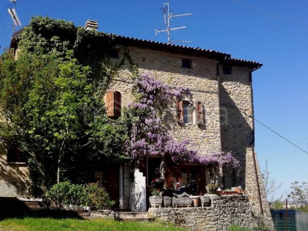 casa indipendente in vendita a Monzuno in zona Rioveggio