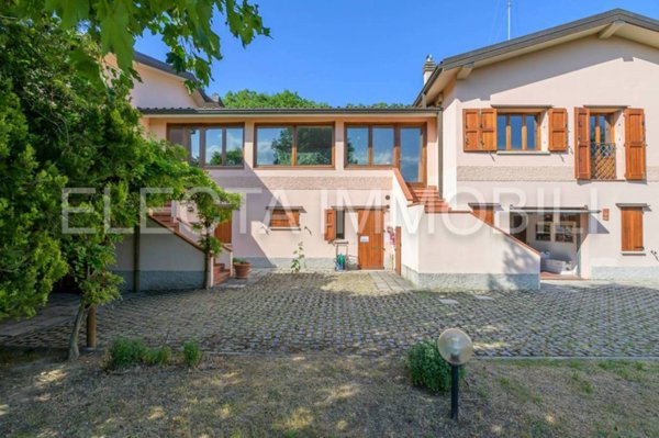 casa indipendente in vendita a Monzuno