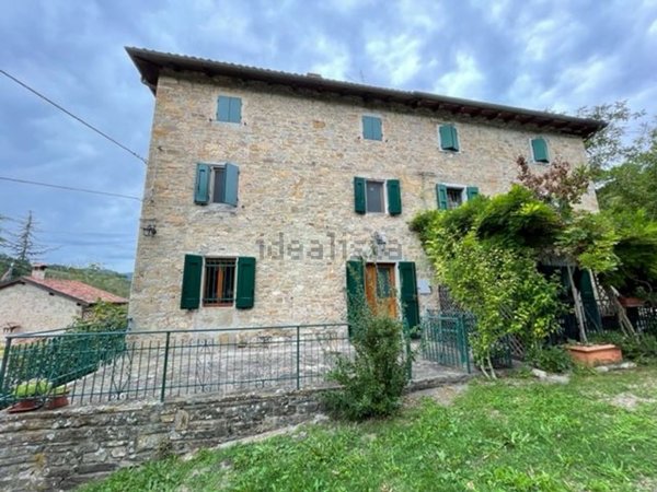 casale in vendita a Monzuno in zona Rioveggio