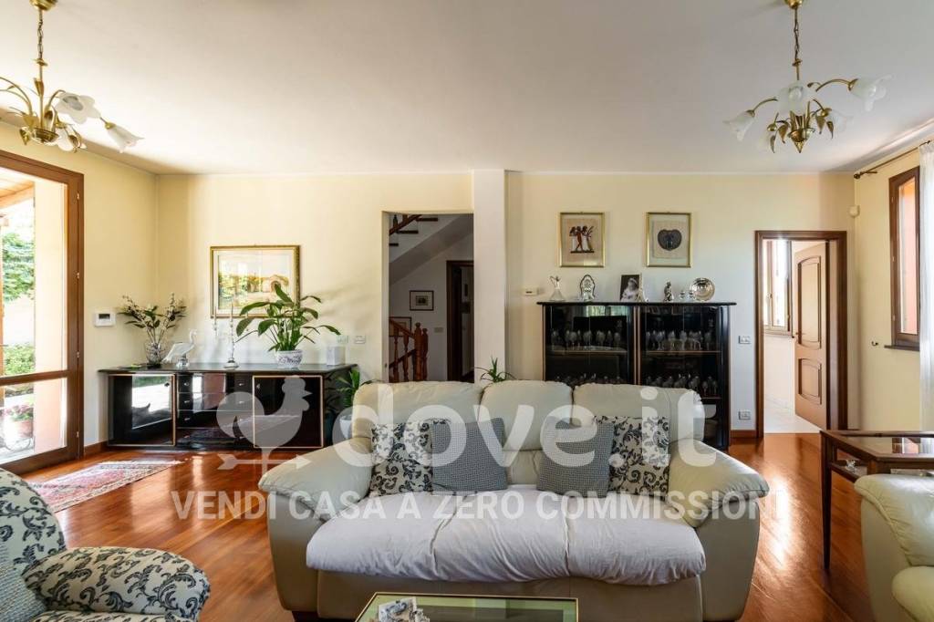 casa indipendente in vendita a Monzuno in zona Rioveggio