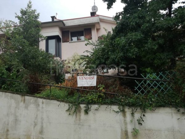 casa indipendente in vendita a Monzuno