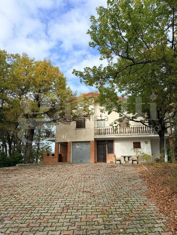 casa indipendente in vendita a Monzuno