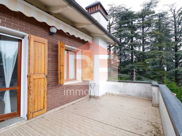 casa indipendente in vendita a Monzuno