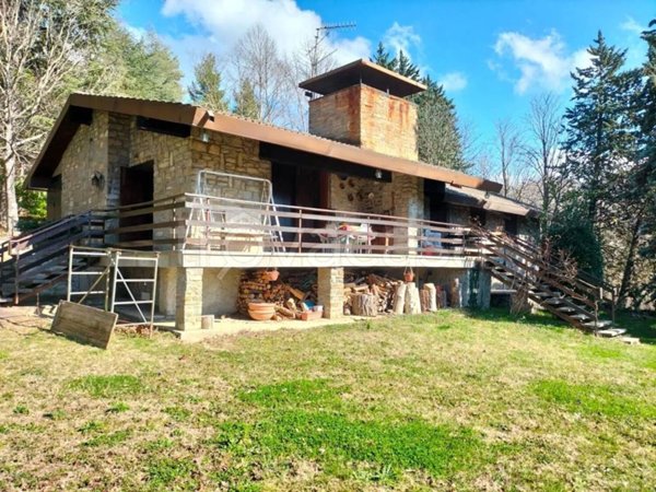 casa indipendente in vendita a Monzuno in zona Rioveggio