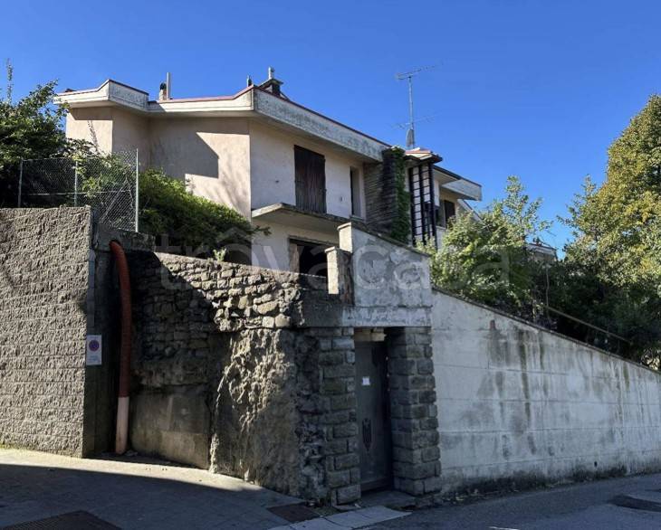 casa indipendente in vendita a Monzuno