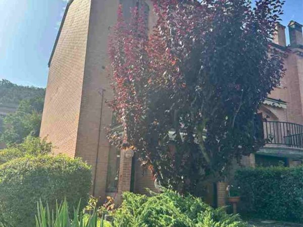 casa indipendente in vendita a Monzuno in zona Rioveggio