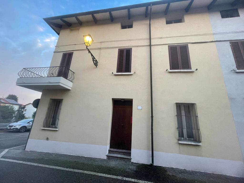 casa indipendente in vendita a Mordano