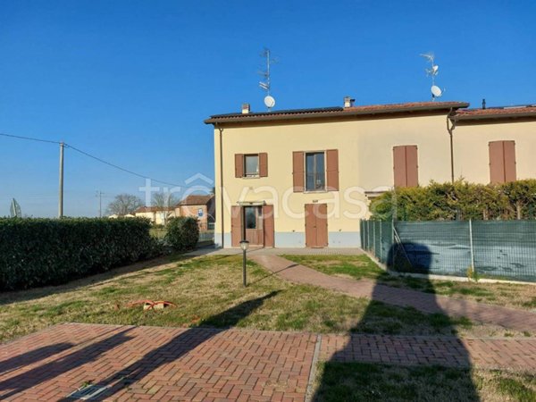 intera palazzina in vendita a Mordano