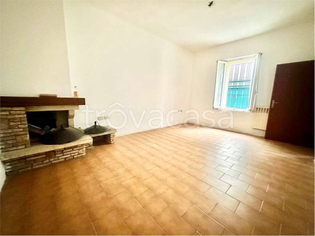 casa indipendente in vendita a Mordano