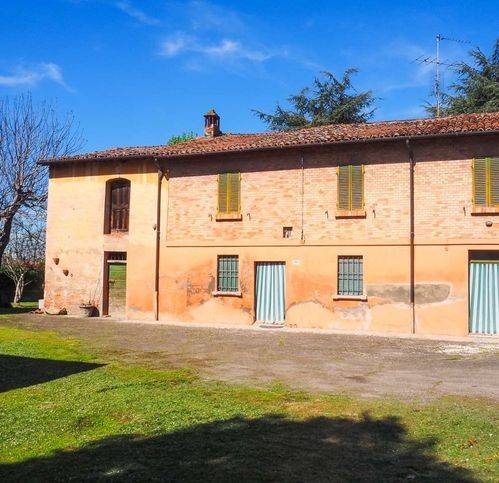 casa indipendente in vendita a Mordano