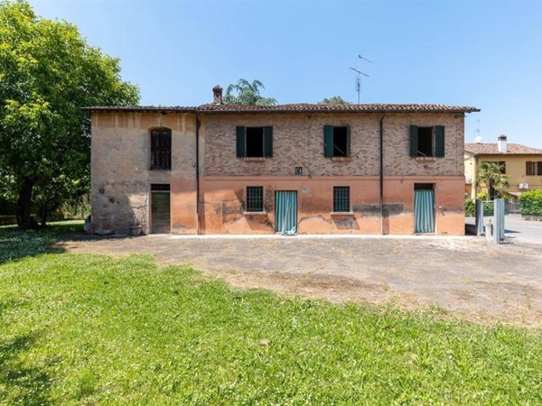 casa indipendente in vendita a Mordano