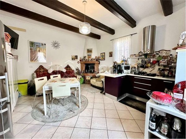 casa indipendente in vendita a Mordano in zona Bubano