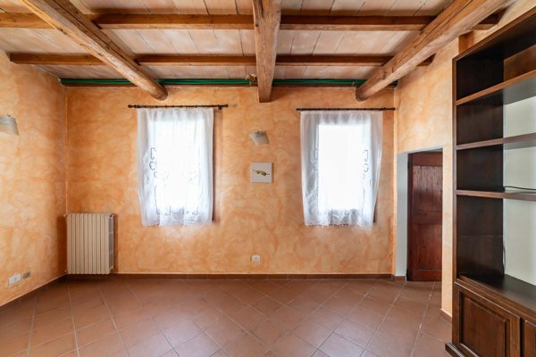 casa indipendente in vendita a Mordano