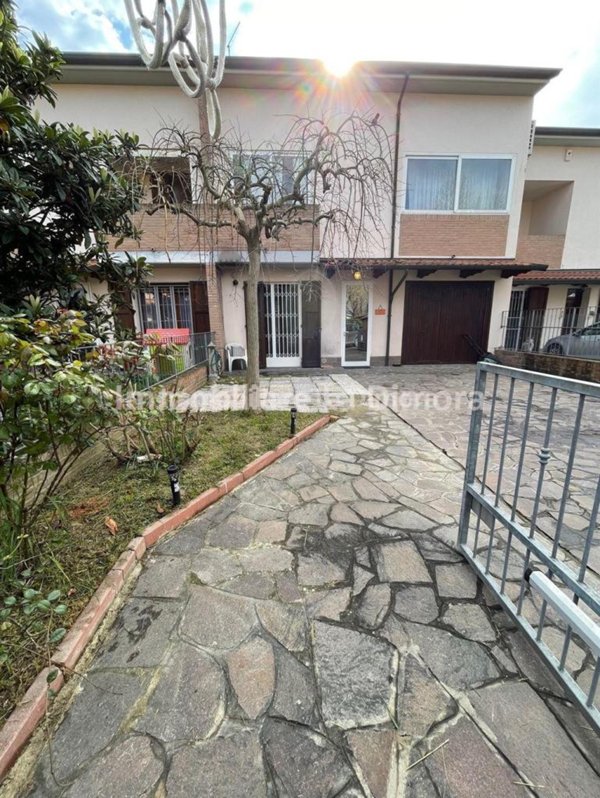 casa indipendente in vendita a Mordano