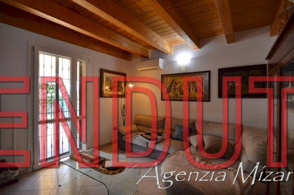 intera palazzina in vendita a Mordano