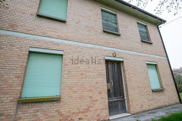 casa indipendente in vendita a Mordano