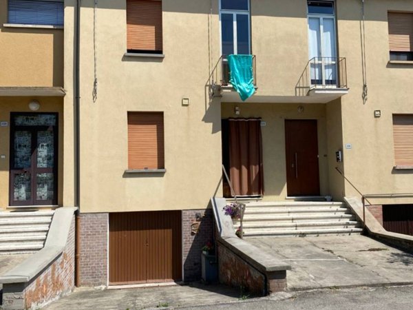 casa indipendente in vendita a Mordano in zona Bubano