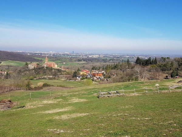 terreno edificabile in vendita ad Ozzano dell'Emilia in zona Mercatale