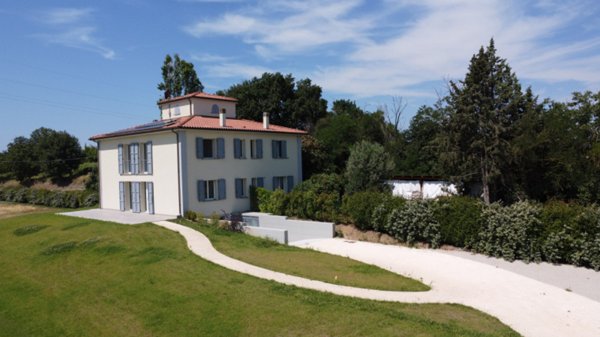 casa indipendente in vendita ad Ozzano dell'Emilia