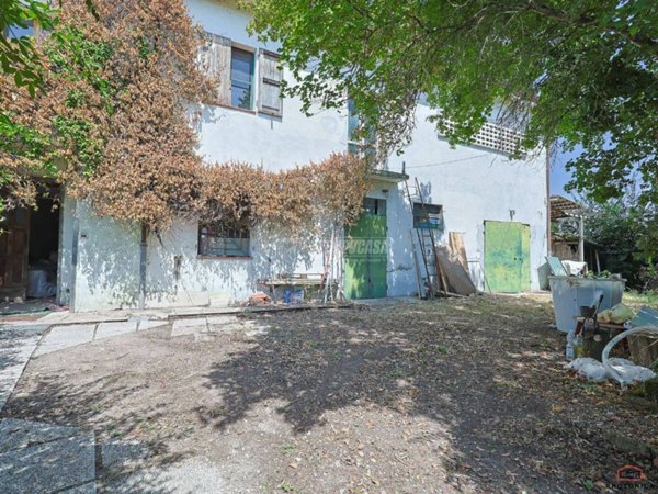 casa indipendente in vendita ad Ozzano dell'Emilia