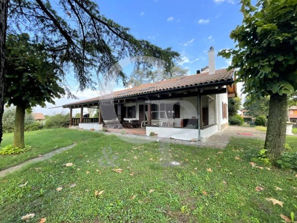 casa indipendente in vendita ad Ozzano dell'Emilia