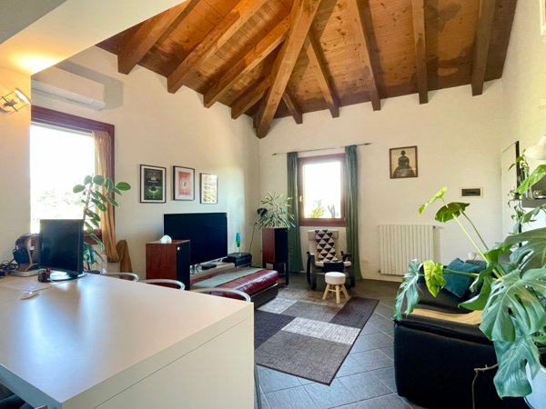 appartamento in vendita ad Ozzano dell'Emilia in zona Quaderna