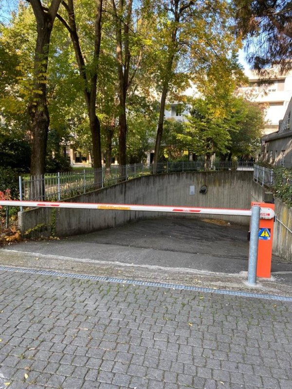 negozio in vendita ad Ozzano dell'Emilia